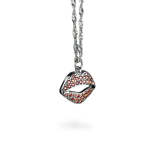 Xoxo necklace