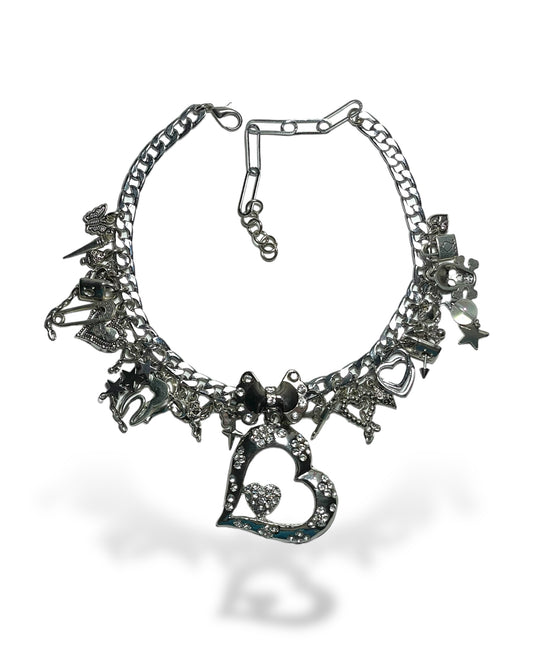 Futurist Femme Neck