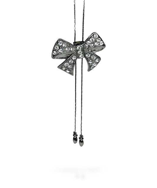 Bow necklace