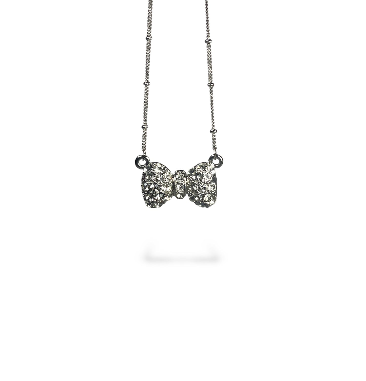 Bow pendant necklace